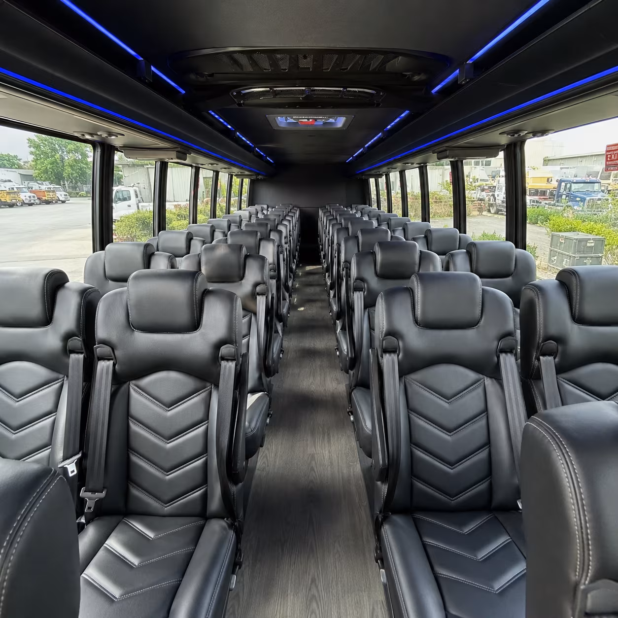 minibus rentals for prom groups riding in from murrieta and menifee