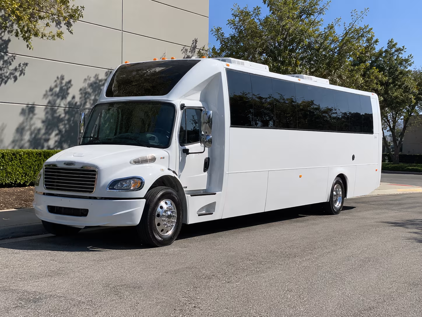 party buses for temecula valley chaparral and great oak prom nights
