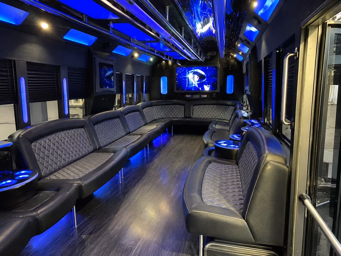 temecula 28 passenger party bus interior